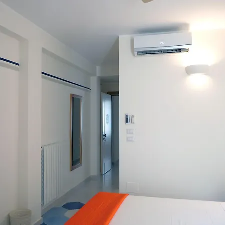 Casa Di Emma B&B 포르토 세자레오